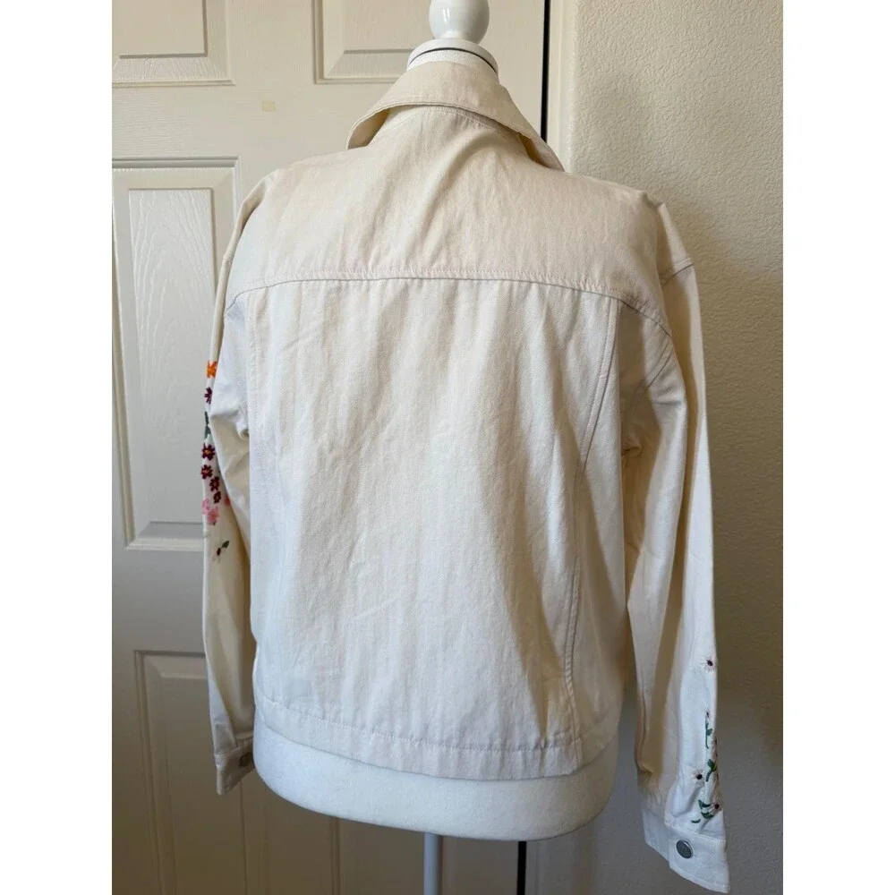 Dolan Jacket Women's XL Cream Embroidered Floral Denim Button Front Boho Rodeo